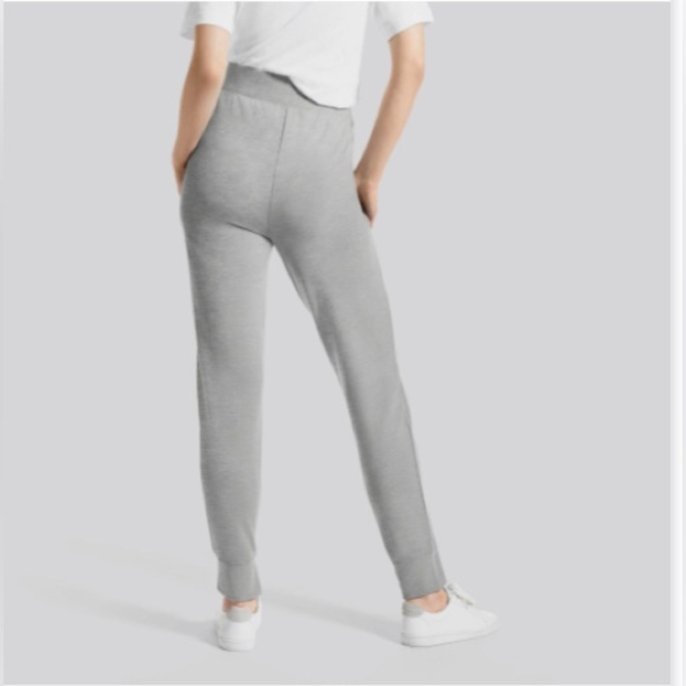New! Hue Studio Women's Super Soft Hi-Rise Joggers with Pockets, Heather Gray L - Picture 2 of 5